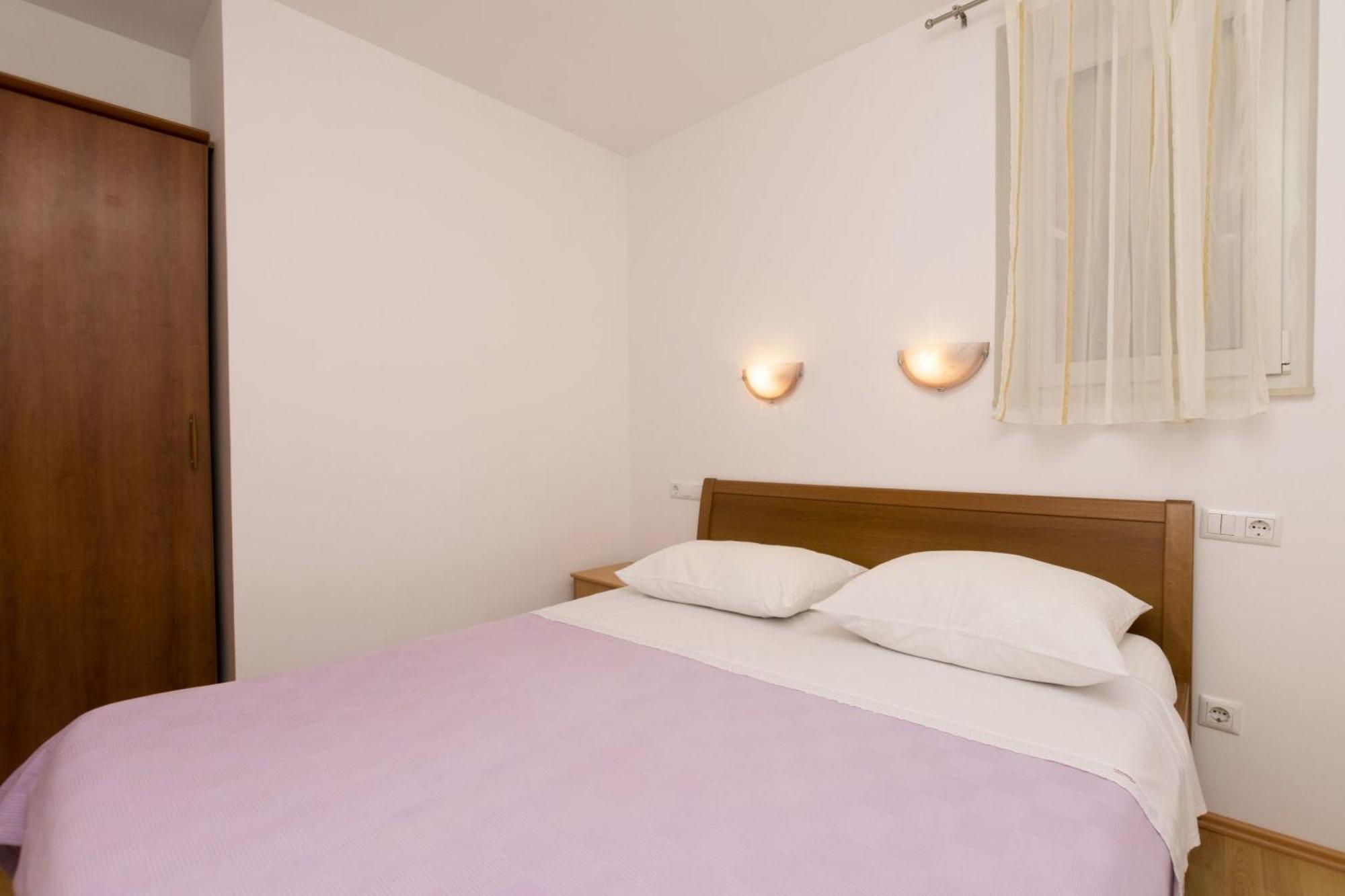 Apartments Mira أوميس المظهر الخارجي الصورة