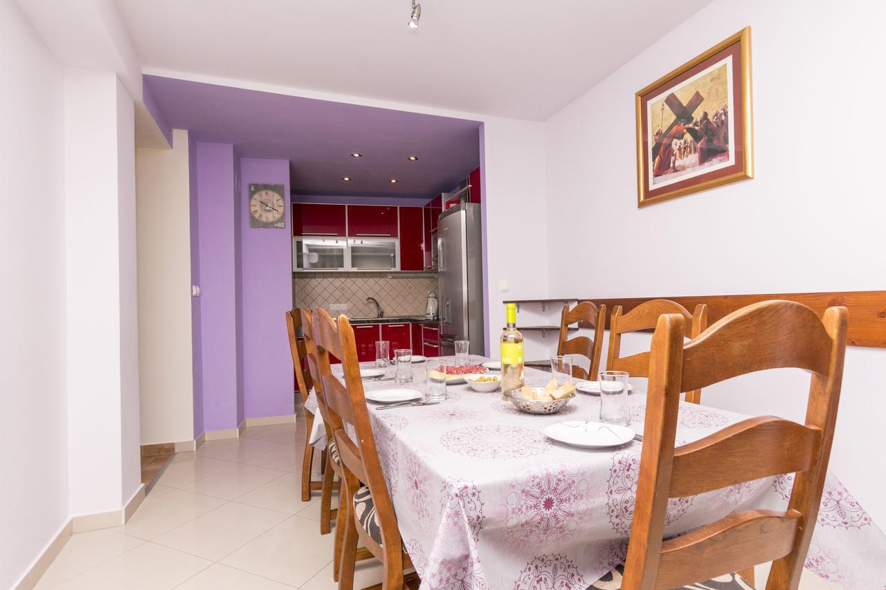 Apartments Mira أوميس المظهر الخارجي الصورة