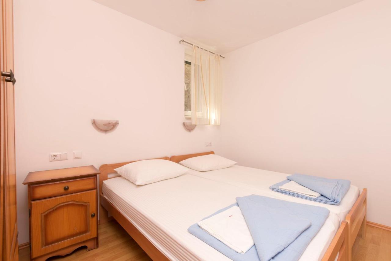 Apartments Mira أوميس المظهر الخارجي الصورة